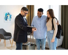 Guide to Obtaining a UAE Golden Visa via Property Purchase in Dubai